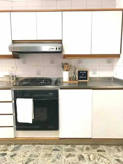 Cozy Apartment In Laureles Medellin